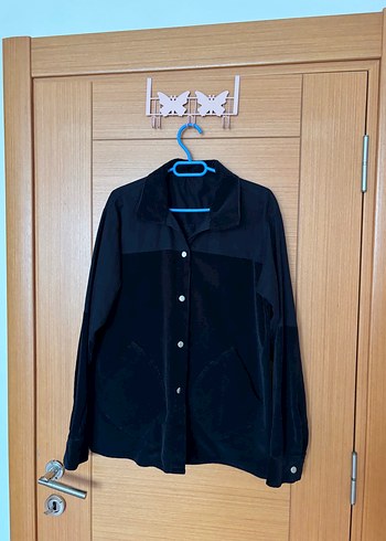 Siyah Süet Düğmeli Kadın Gömlek - Görsel 2