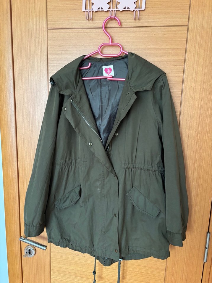 Düğmeli Haki Kadın Ceket - Görsel 2