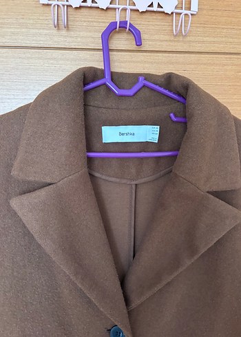 Kahverengi Düğmeli Kadın Kaban - Görsel 2