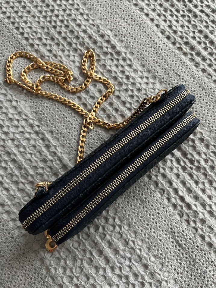 Zühre Altın Zincir Askılı Koyu Lacivert Deri Çanta - Görsel 3