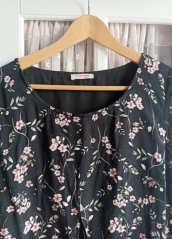 LC Waikiki Bluzz