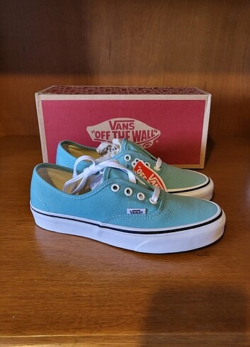 Vans Authentic