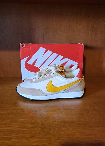 Nike Nike Daybreak
