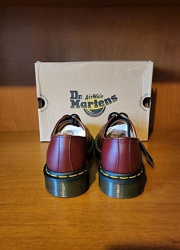 37 Beden bordo Renk Dr. Martens 1461