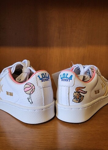 37 Beden çeşitli Renk Converse