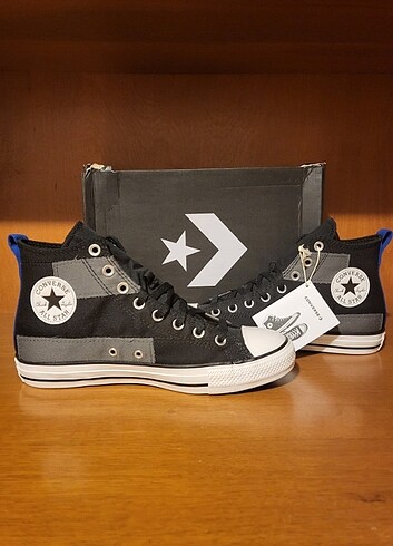 42 Beden çeşitli Renk Converse Chuck Taylor All Star