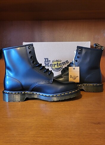 41 Beden siyah Renk Dr. Martens 1460 Smooth