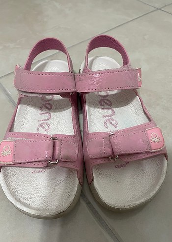 BENETTON KIZ ÇOCUK SANDALET
