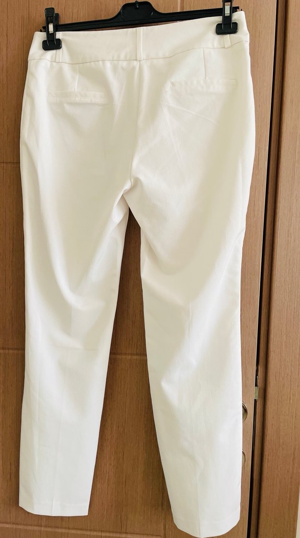 Düğmeli Beyaz Kadın Kumaş Pantolon - Görsel 2