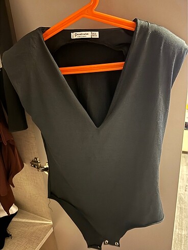 Vatkalı body