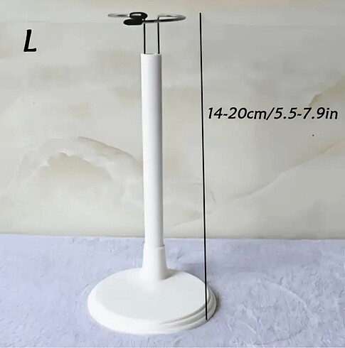 Ayarlanabilir oyuncak bebek standı
