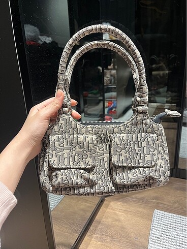stradivarius çanta yeni