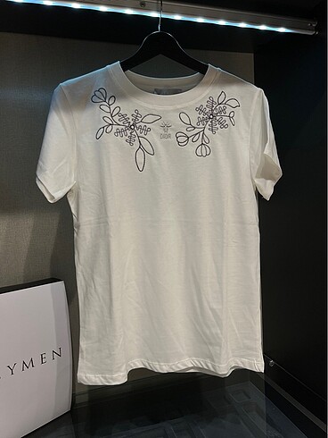 DIOR TSHIRT