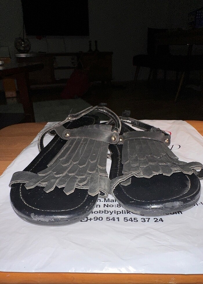 Kız Çocuk Siyah Püsküllü Sandalet - Görsel 5