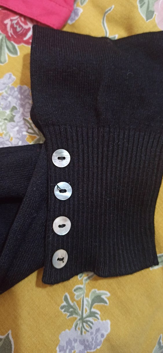 Siyah Kadın İnce Örgü Yün Kazak - Görsel 3