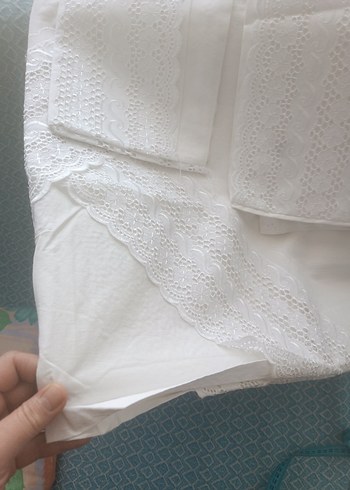 Nakışlı Beyaz Nevresim Takımı - Görsel 2