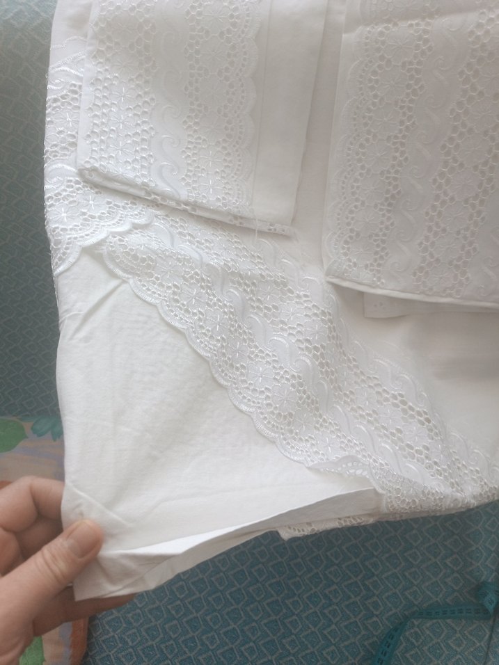 Nakışlı Beyaz Nevresim Takımı - Görsel 2