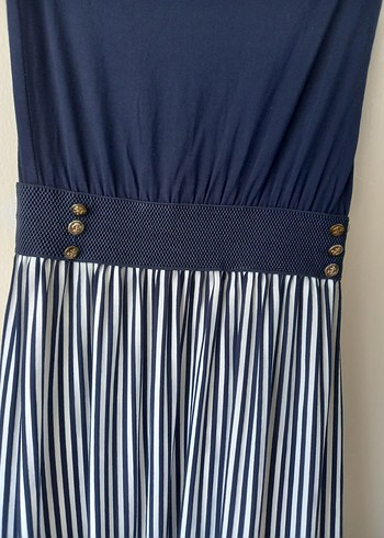 Lacivert Çizgili Pileli Uzun elbise - Görsel 5