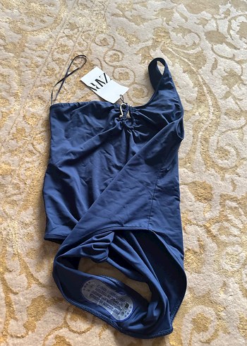 Zara Metal Parçalı Asimetrik Lacivert Mayo - Görsel 6