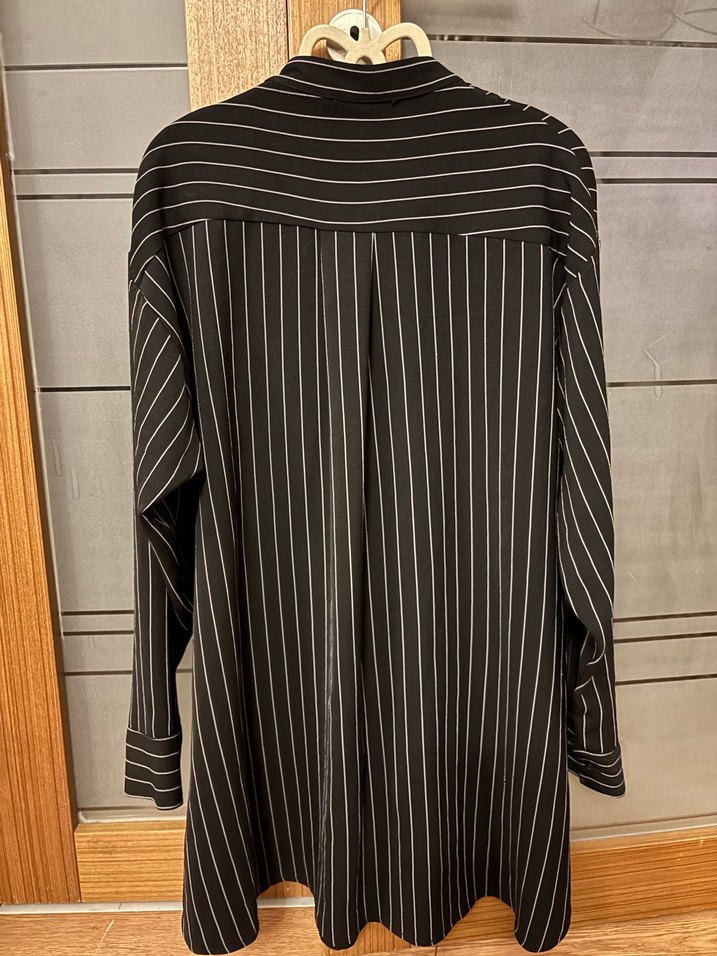 Siyah Çizgili Uzun Kollu Gömlek - Görsel 2