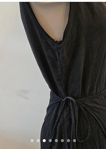 Siyah Keten V Yaka Uzun Elbise - Görsel 3