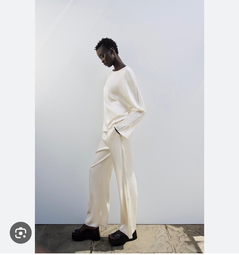 Kadın Beyaz viskoz kumaşlı şık bluz - Görsel 3