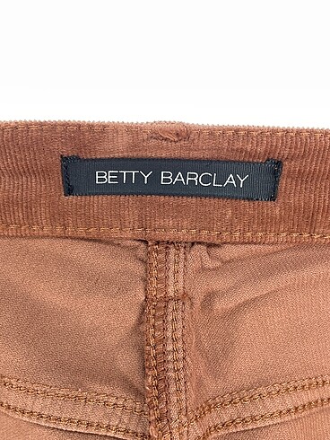 36 Beden kahverengi Renk Betty Barclay Düz Kesim %70 İndirimli.
