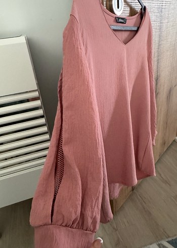 Pembe V Yaka Kadın Keten Bluz - Görsel 3