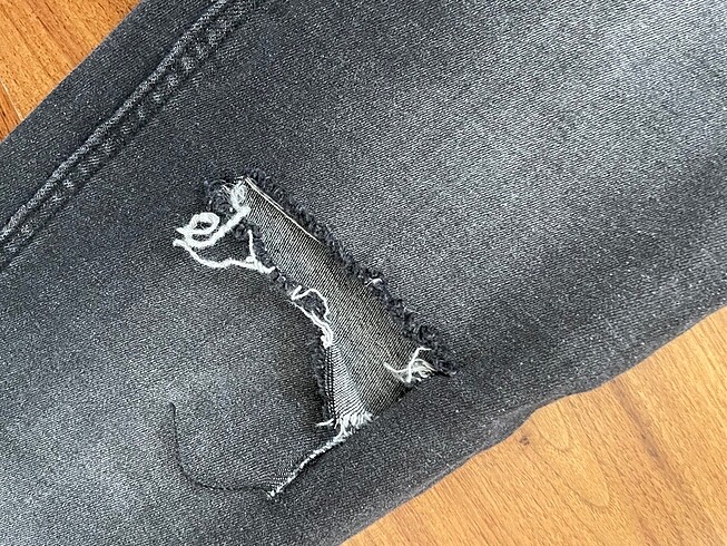 Dizi yırtık zara skinny jean - Görsel 5