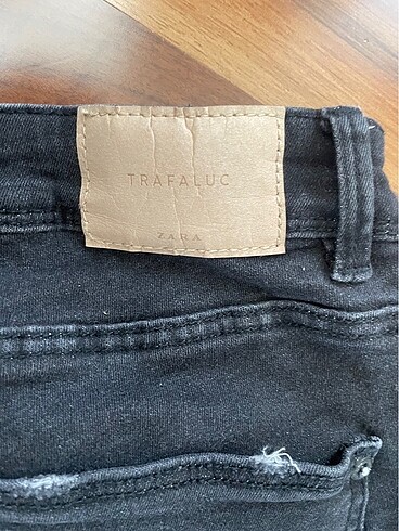 Dizi yırtık zara skinny jean - Görsel 7