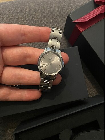 Beden Daniel Wellington iconic silver kusursuz saat