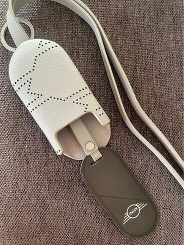 Mini countryman-E deri anahtarlık - Görsel 6