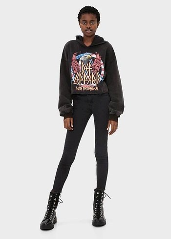 Bershka Siyah Rock Punk Baskılı bershka Sweatshirt