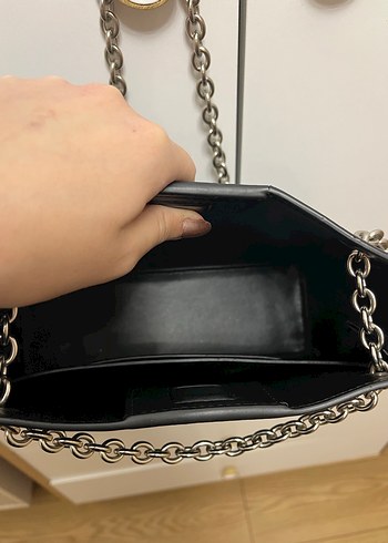  Beden siyah Renk Calvin klein jeans Zincirli Siyah Deri Kadın Çanta