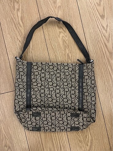 Beden camel Renk Calvin klein orijinal büyük kol çantası