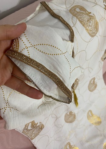 Etnik Desenli Püsküllü Kız Elbisesi - Görsel 2