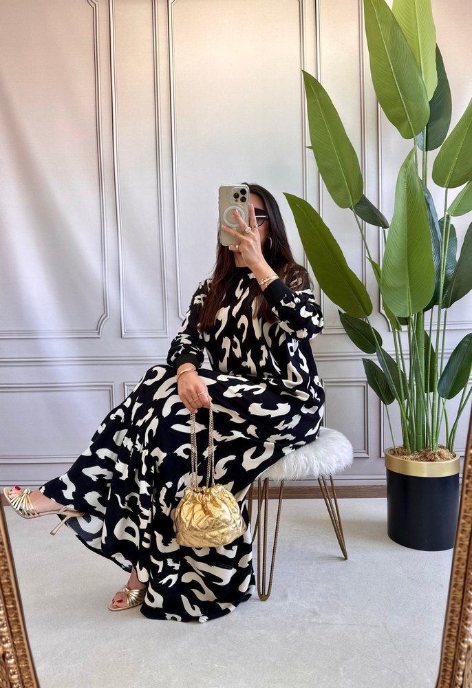 Uzun Siyah Zebra Desenli Salaş Elbise - Görsel 4