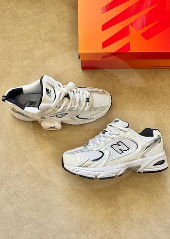 Beyaz Platform Topuklu Kadın Spor Ayakkabı - Görsel 4