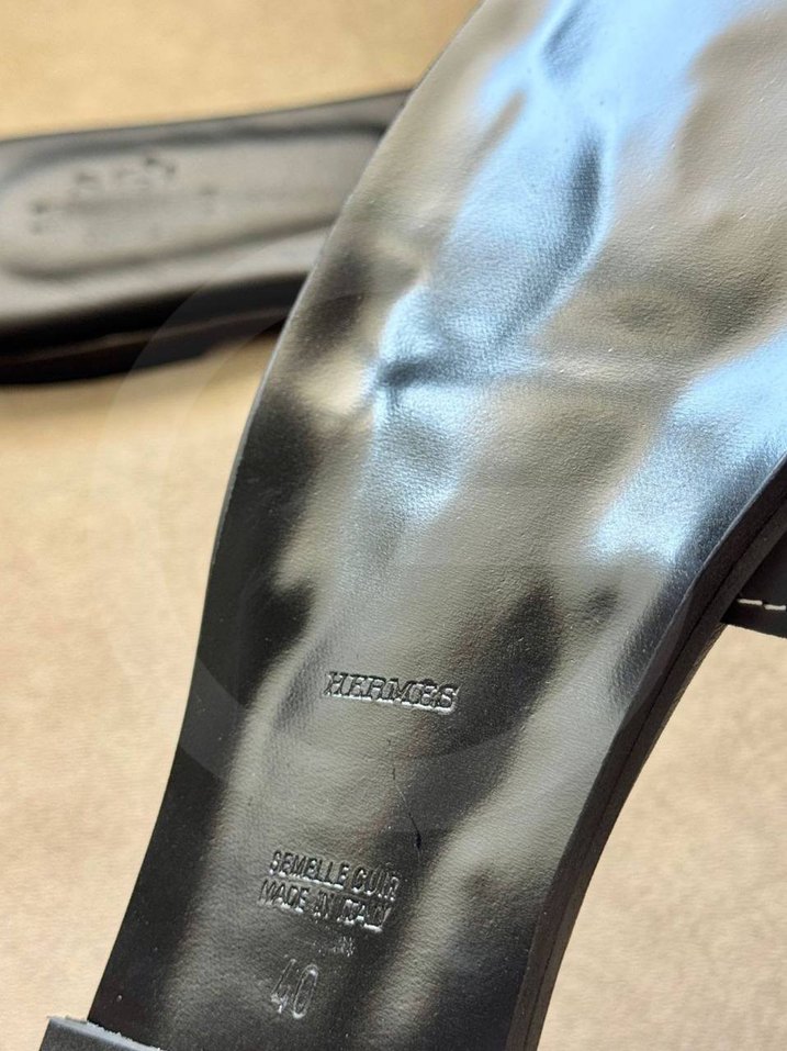 Siyah Kadın Terlik, Tokalı, Küt Topuklu - Görsel 2