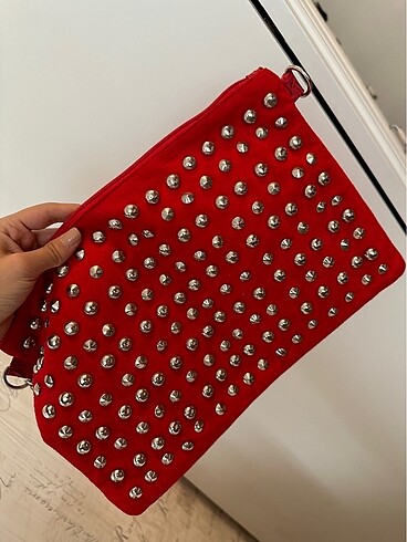  Beden Clutch
