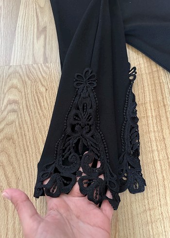 Diğer Siyah güpür paça detaylı tayt