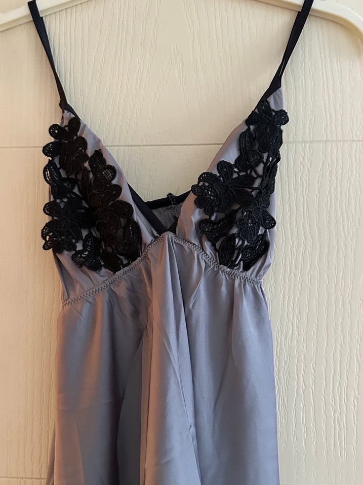 Gri sırtı çarpraz gecelik - Görsel 3