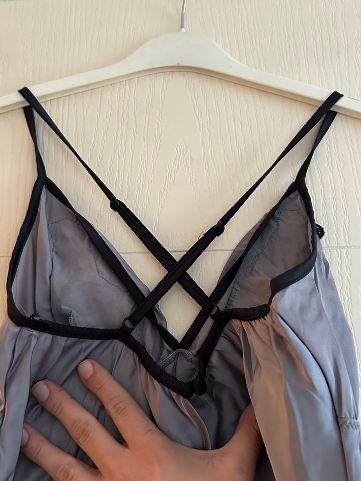 Gri sırtı çarpraz gecelik - Görsel 4