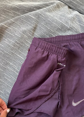 Nike Mor Kadın Midi Spor Şort
