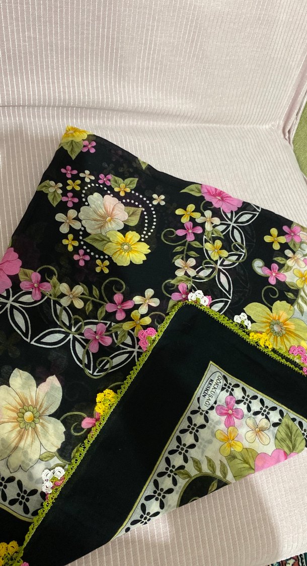 Çiçekli Dantel Detaylı Bohem Kadın Şal - Görsel 2