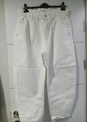 zara büzgülü belli 44 beden kot pantolon