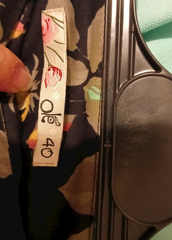 Çiçek Desenli Piliseli Mini Etek - Görsel 3