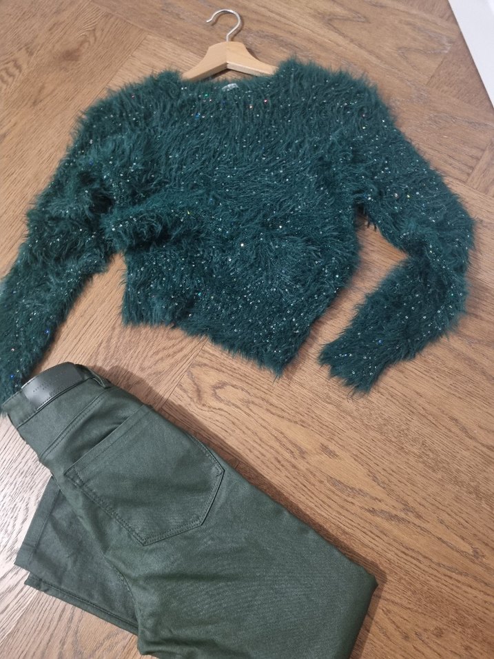 zaraKısa Tüylü Yeşil Kadın Kazak stradivarius dar paça pantalon - Görsel 4