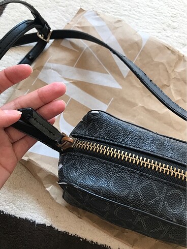  Beden siyah Renk Calvin Klein çanta