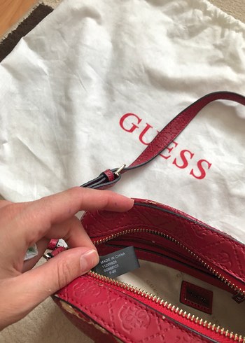 Guess Kadın Kırmızı Deri Omuz Çantası - Görsel 7